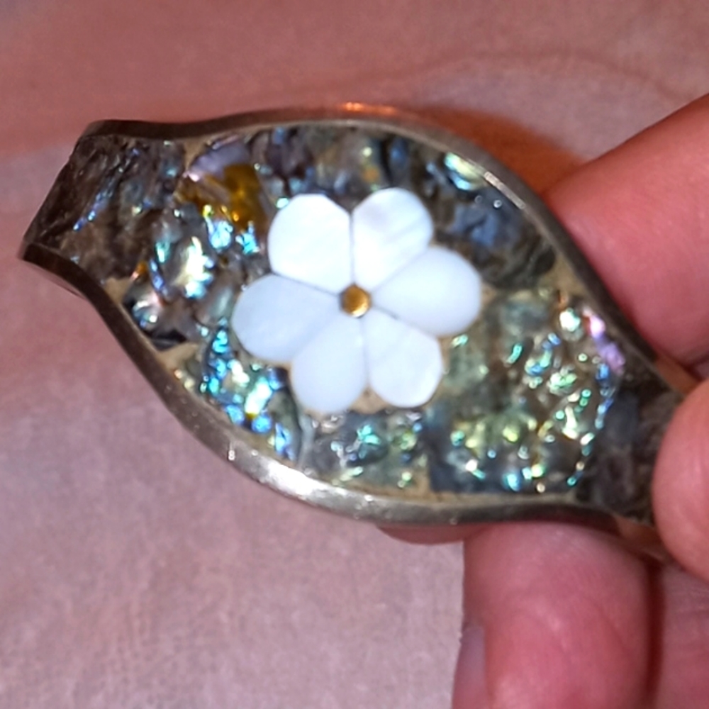 Beautiful,Mexican Made,Silver,Abalone & Mother of Pearl,Open Back, Bracelet💚💙